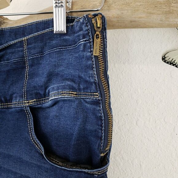 Bisou bisou high waisted skinny Jean's side zip - Picture 8 of 8